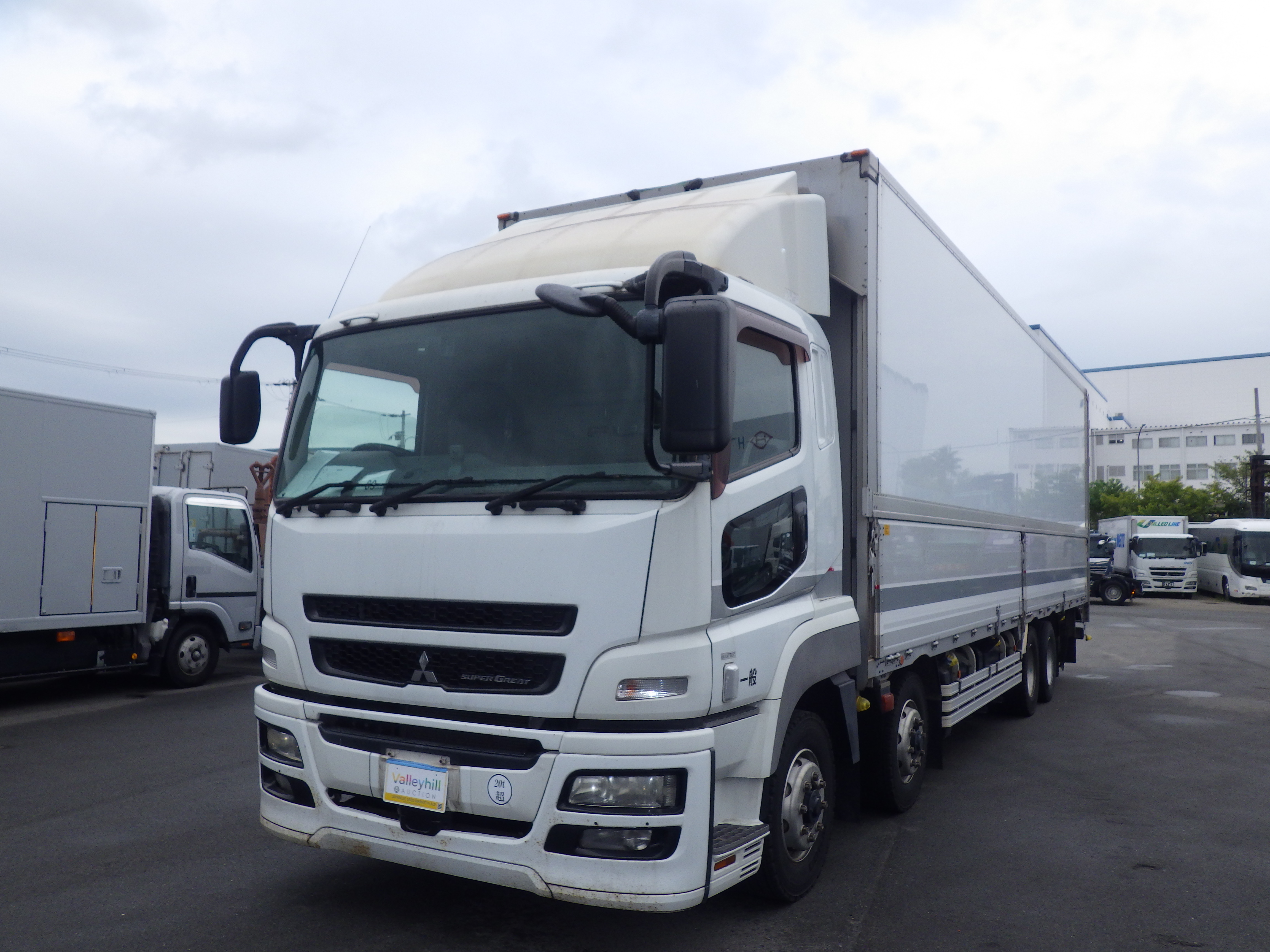 No.87 2012 MITSUBISHI SUPER GREAT