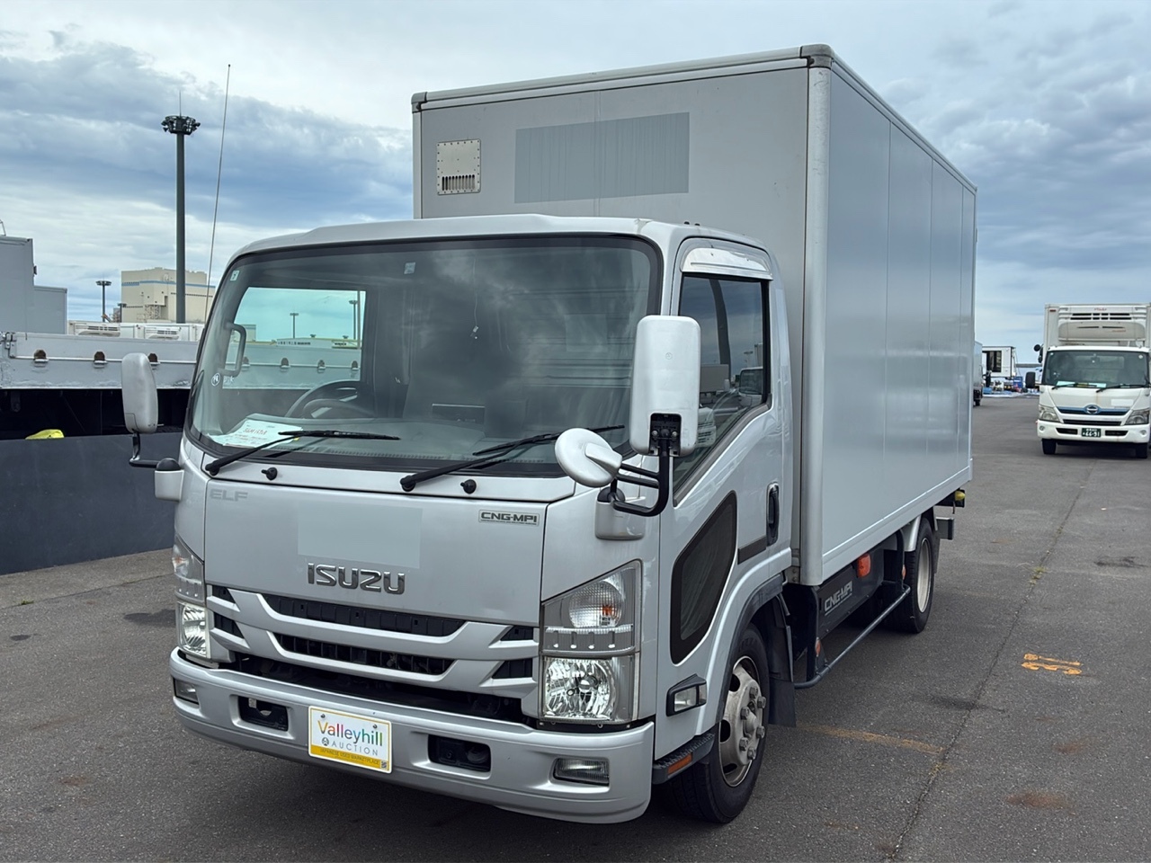 No.86 2016 ISUZU ELF
