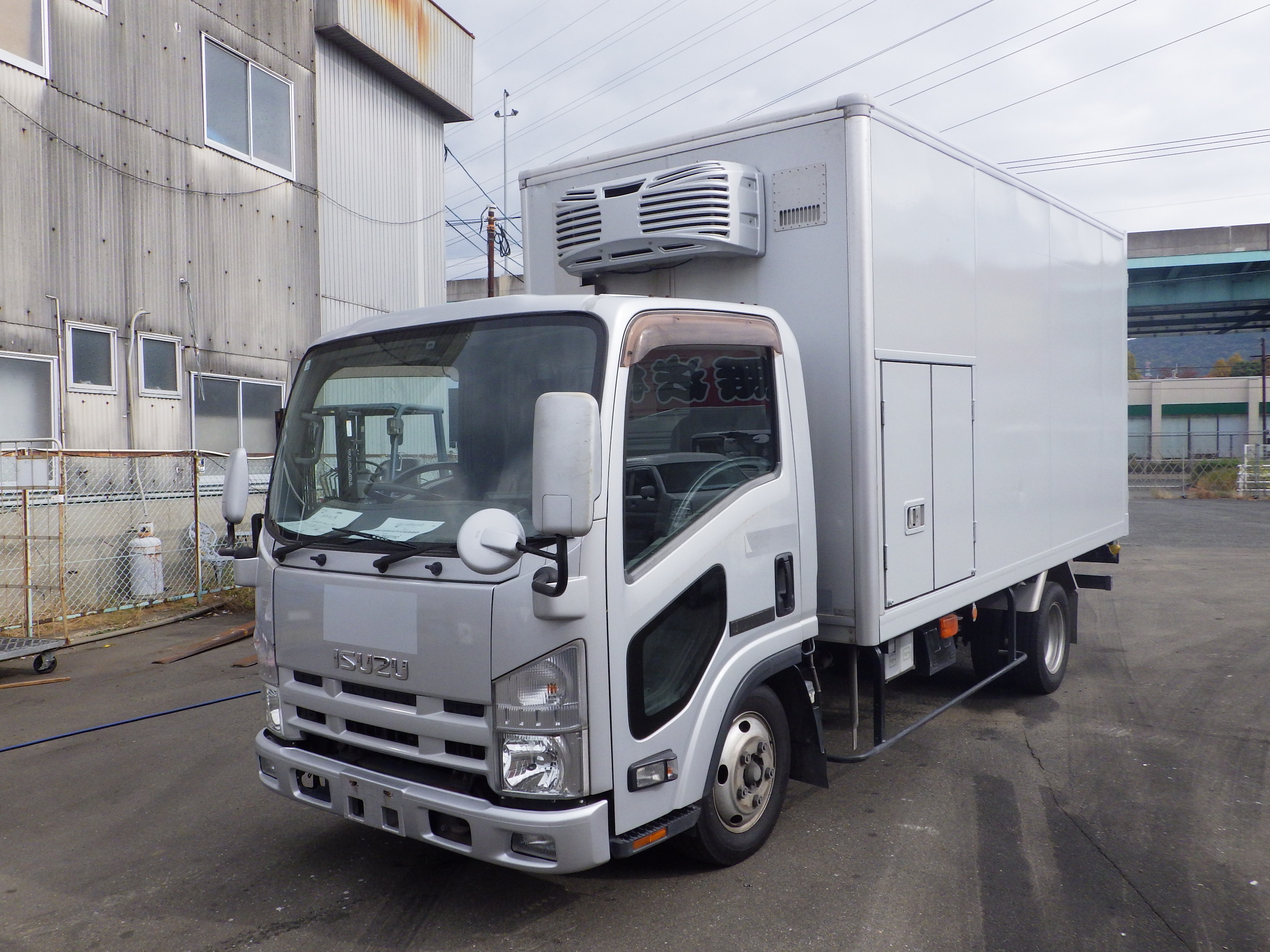 ストック販売車