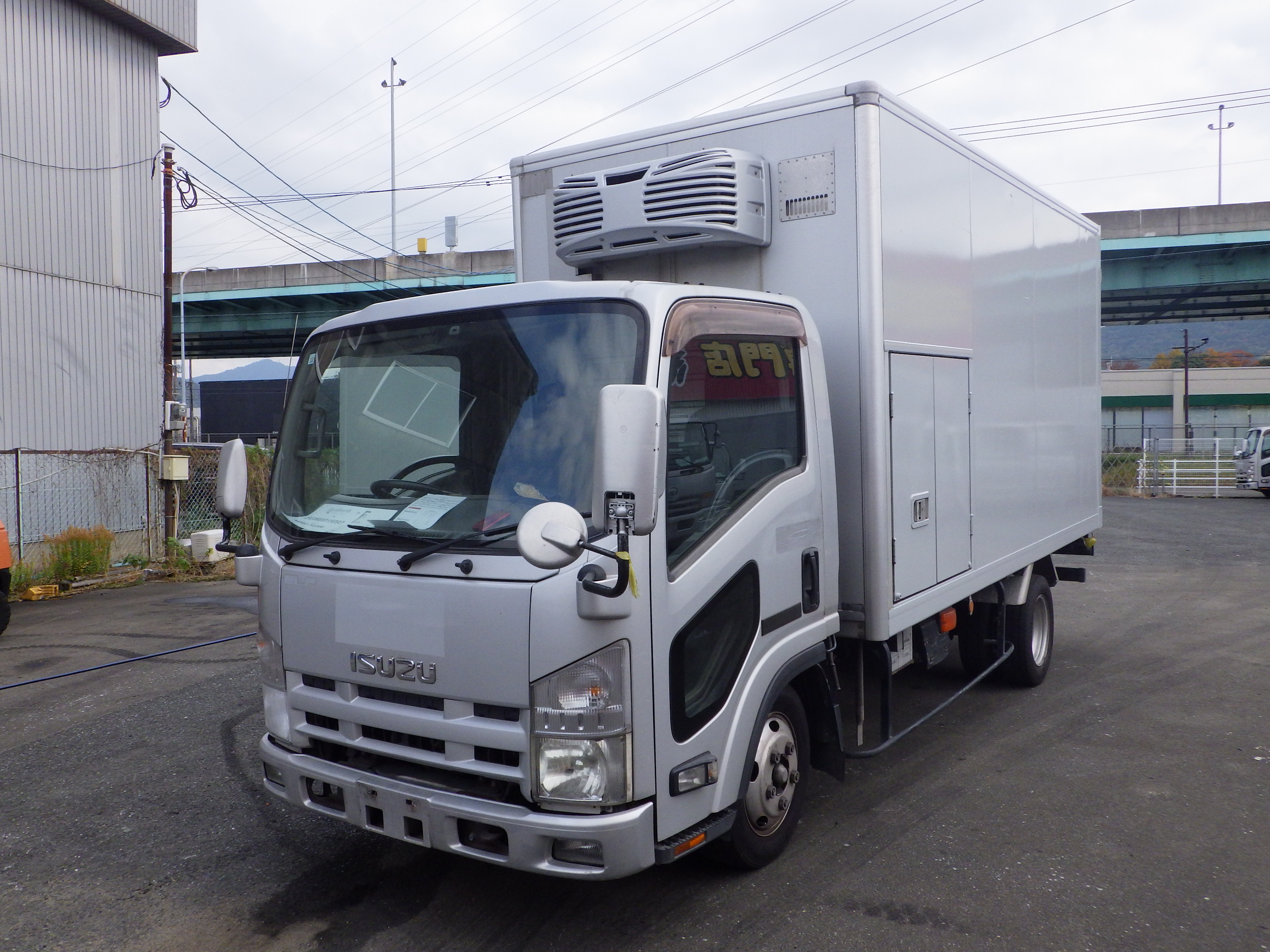 ストック販売車